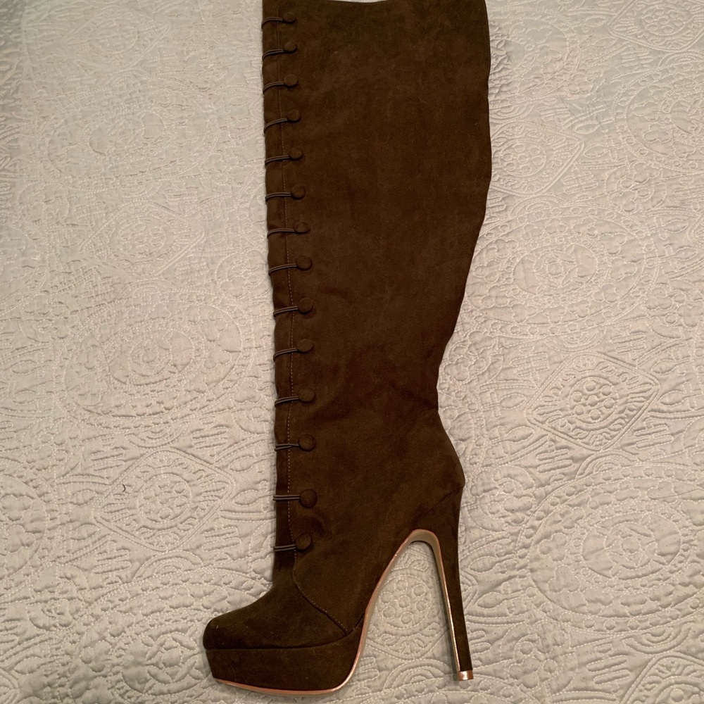 Olive Green Colonial Styled Thigh High Boots